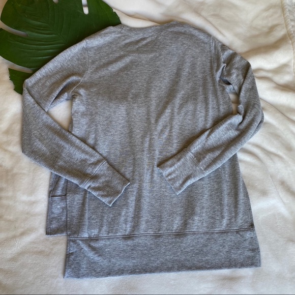 ALO Yoga Glimpse Pullover - Picture 4 of 7